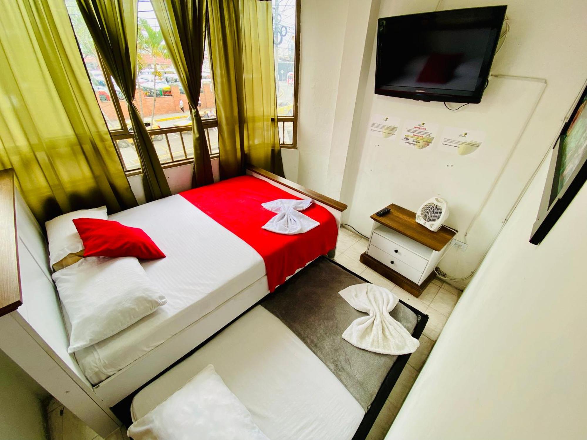 Apartment Frente Al Terminal De Q.